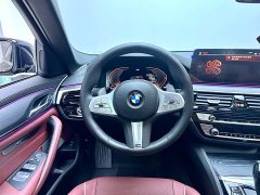 BMW 5 Series 530Li Premier M Sport Package - ფოტო 14