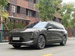 NIO ES8 2026 Six-Seat Executive Signature Edition - ფოტო 1