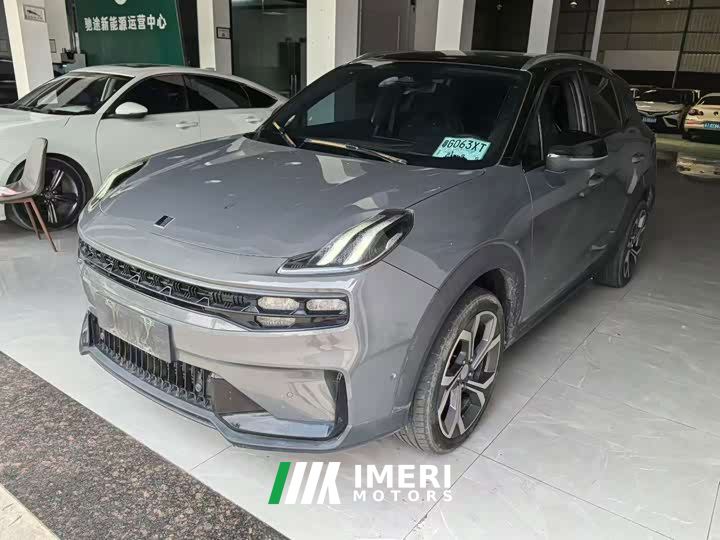 Lynk & Co 06 1.5T Halo Edition