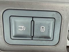 Denza BYD Denza D9 DM-i 980 Four-Wheel Drive Premium - ფოტო 17