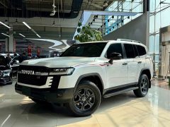 Toyota Land Cruiser (Imported) LC300 3.5T Automatic - ფოტო 2