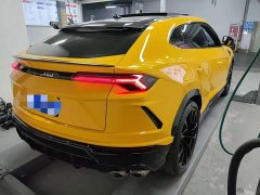 Lamborghini Urus 2021 4.0T V8 - ფოტო 8