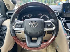 Toyota Land Cruiser (Imported) 2022 VX-R Middle East Version - ფოტო 9