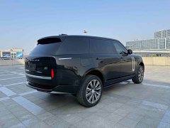 Land Rover Range Rover 3.0 L6 400PS Genesis Extended Wheelbase - ფოტო 18