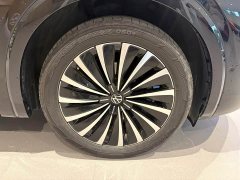 Volkswagen Viloran 2024 380TSI Prestige - ფოტო 13