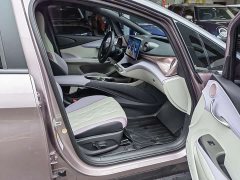BYD Dolphin 401km Knight Edition - ფოტო 4