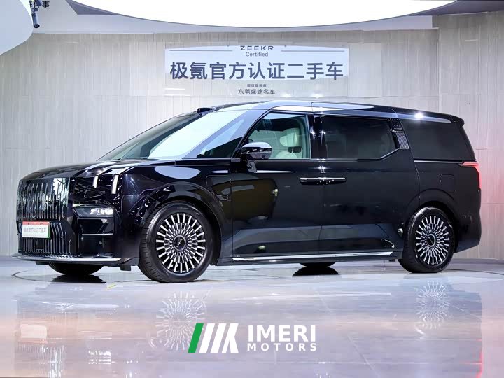 Zeekr 009 Six-Seat Executive AWD 108kWh