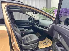 Mercedes-Benz ARIYA Two-Wheel Drive Long Range Top Configuration - ფოტო 12