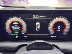 Mercedes-Benz ARIYA Two-Wheel Drive Long Range Top Configuration - ფოტო 17