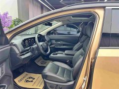 Mercedes-Benz ARIYA Two-Wheel Drive Long Range Top Configuration - ფოტო 9