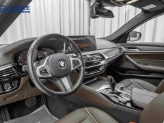 BMW 5 Series Facelift 530Li Premier M Sport Package - ფოტო 12