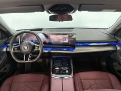 BMW 5 Series 530Li Premier M Sport Package - ფოტო 14