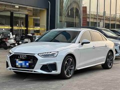 Audi A4L 40 TFSI Fashion Dynamic - ფოტო 1