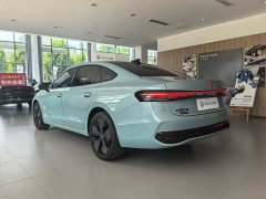 Volkswagen Passat 2025 Pro 380TSI Dragon Premium Edition - ფოტო 15