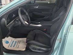Volkswagen Passat 2025 Pro 380TSI Dragon Premium Edition - ფოტო 6