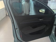 Volkswagen Passat 2025 Pro 380TSI Dragon Premium Edition - ფოტო 8