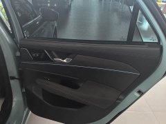 Volkswagen Passat 2025 Pro 380TSI Dragon Premium Edition - ფოტო 9