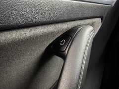 Tesla Model Y Standard Range RWD - ფოტო 17