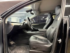 Tesla Model Y Standard Range RWD - ფოტო 4