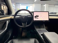 Tesla Model Y Standard Range RWD - ფოტო 7