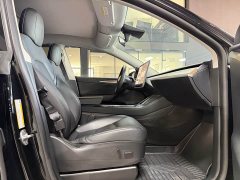 Tesla Model Y Standard Range RWD - ფოტო 9