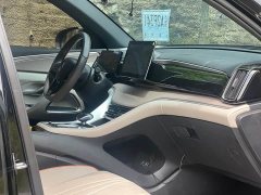 BYD Song Pro New Energy DM-i 71KM Glory Edition Pilot - ფოტო 13