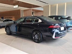 BMW i5 2024 eDrive 35L Luxury Package - ფოტო 7