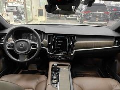Volvo V90 Cross Country B5 AWD Intelligent Remote Edition - ფოტო 13