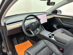 Tesla Model Y Standard Range RWD - ფოტო 16