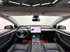 Tesla Model Y Standard Range RWD - ფოტო 20