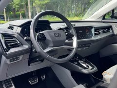 Audi Q5 e-tron 40 e-tron Starlight Edition Brocade Package - ფოტო 8