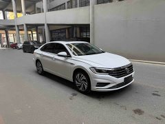 Volkswagen Sagitar 280TSI DSG Flying Edition - ფოტო 3