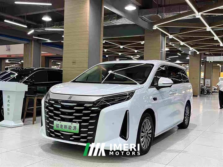 Li Auto Summer DM-i 1.5T 180km Exceed - ავტომობილი ჩინეთიდან
