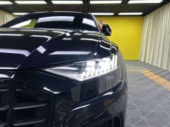 Audi Q8 2019 55 TFSI Prestige Dynamic - ფოტო 7