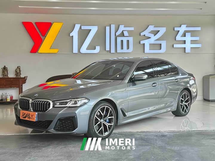 BMW 5 Series (Imported) Facelift 530i M Sport Package - ავტომობილი ჩინეთიდან