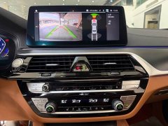 BMW 5 Series (Imported) Facelift 530i M Sport Package - ფოტო 11