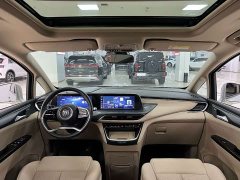 Buick GL8 New Energy Lusang Respect Edition - ფოტო 5