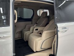 Buick GL8 New Energy Lusang Respect Edition - ფოტო 6