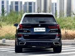 BMW X5 xDrive 30Li M Sport Luxury Night Edition Package - ფოტო 5