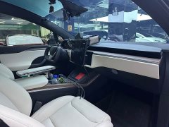 Tesla Model X Dual Motor All-Wheel Drive - ფოტო 10
