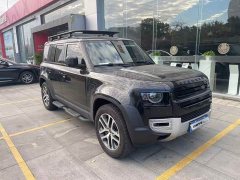 Land Rover Defender 110 P400 Dark Edition - ფოტო 3