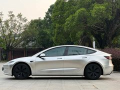Tesla Model 3 Rear-Wheel Drive - ფოტო 4
