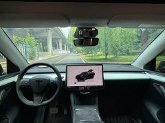 Tesla Model Y Rear-Wheel Drive - ფოტო 10