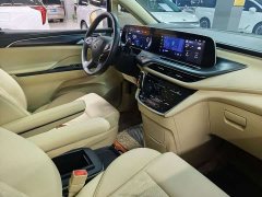Buick GL8 2022 ES Land Respect 653T Premier - ფოტო 10