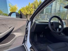 Tesla Model 3 2023 Long Range All-Wheel Drive - ფოტო 6