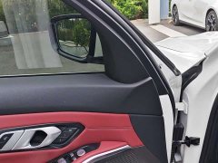 BMW 3 Series 320Li M Sport Package - ფოტო 18