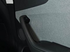 Tesla Model Y Rear-Wheel Drive - ფოტო 14