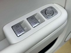 Li Auto L7 Pro - ფოტო 11