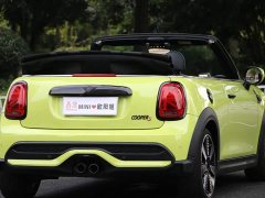 BMW MINI 2.0T COOPER S CABRIO Sidewalk - ფოტო 4