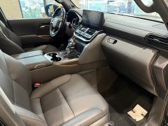 Toyota Land Cruiser (Imported) 3.5T Middle East Version - ფოტო 13